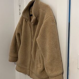 ALO camel sherpa jacket